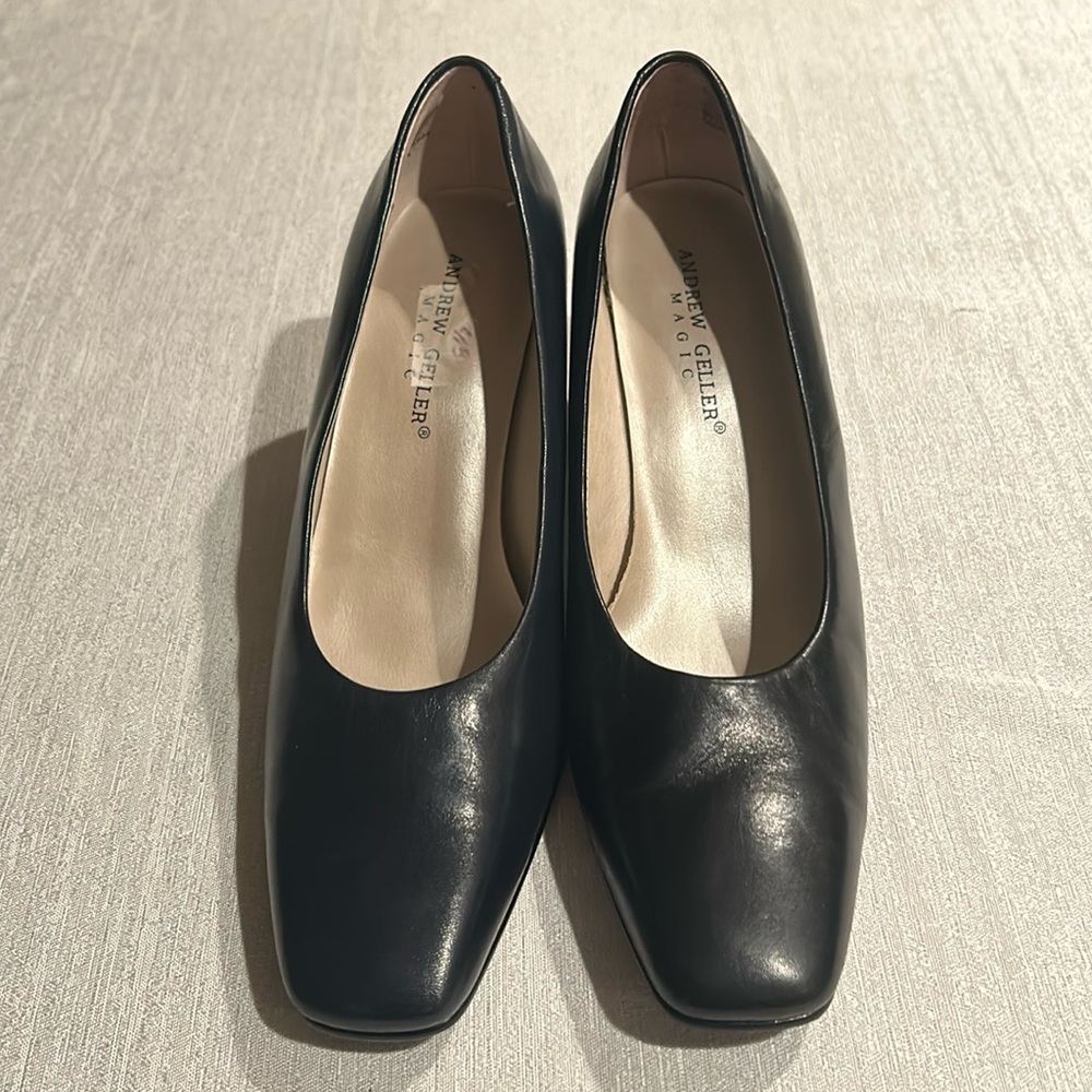 Andrew Geller Coffin-Shaped Chunky Block Heels